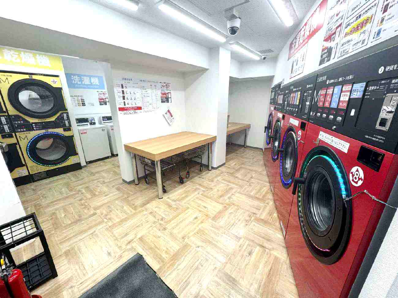 コインランドリー/ピエロ 744号 三津屋北店の写真