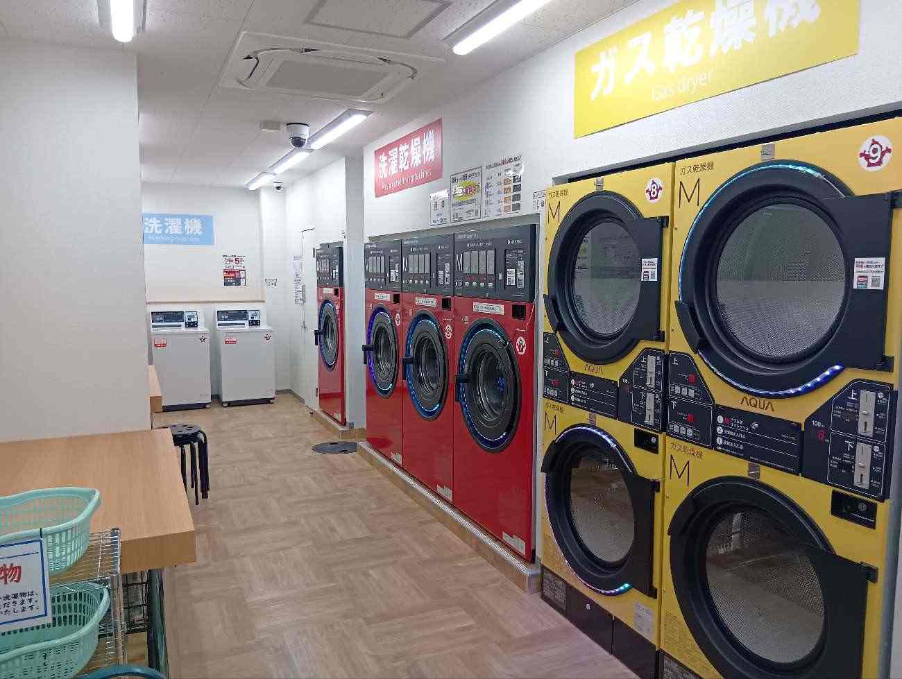 761号 東中島店の写真